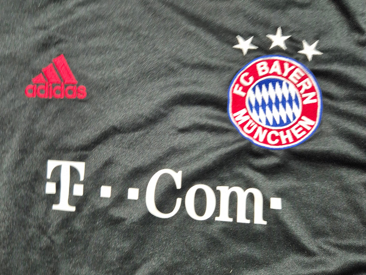Adidas FC Bayern München Trikot 2004/05 (S) Schwarz Vintage Y2K Champions League
