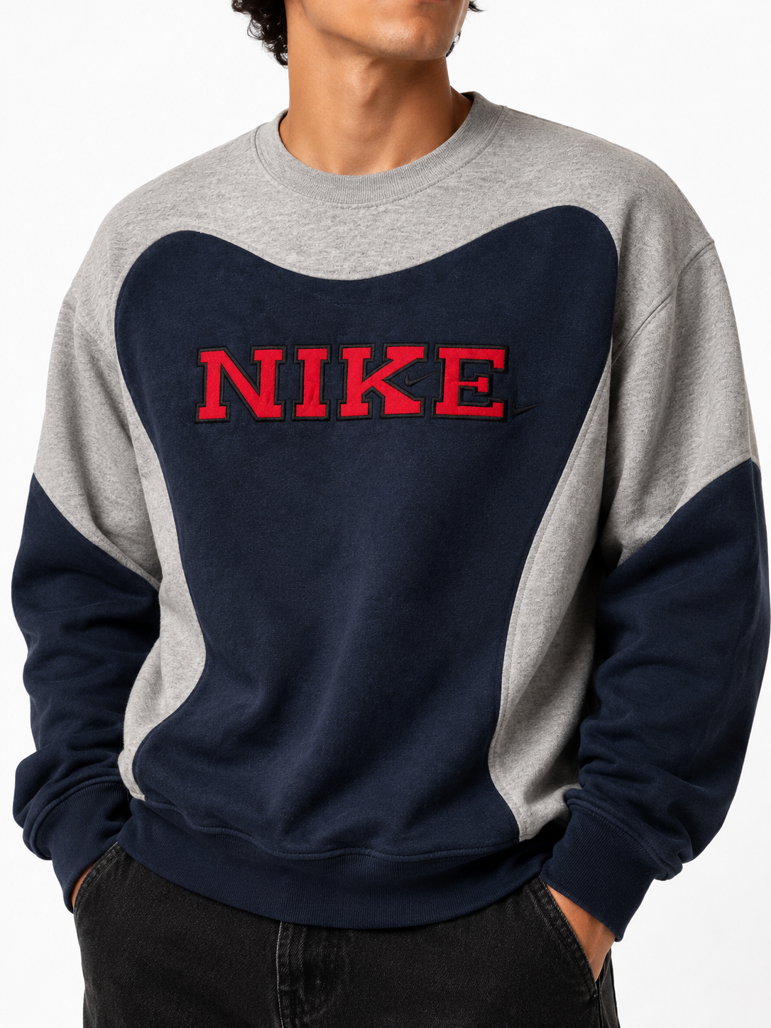 Nike reworked Sweater Vintage Grey Navy Red (L)