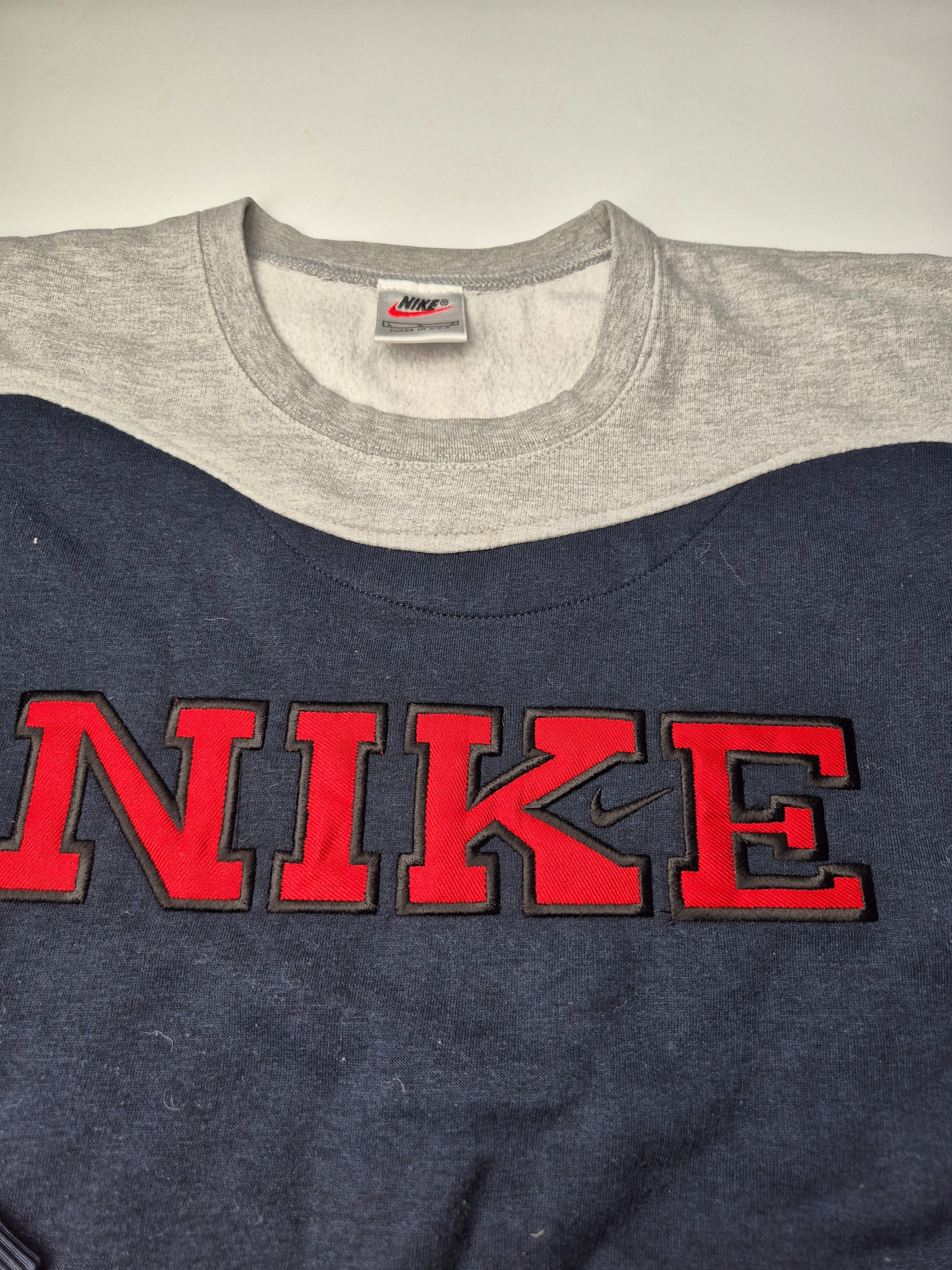 Nike reworked Sweater Vintage Grey Navy Red (L)