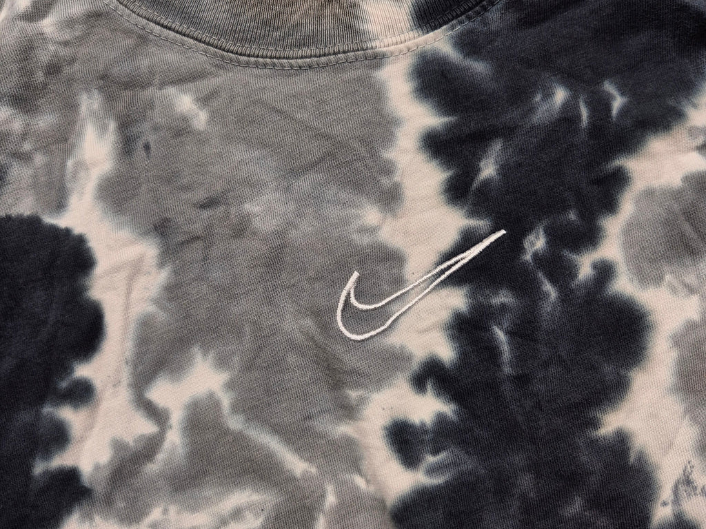Nike Swoosh Tie Dye T-Shirt  (L/XL) Schwarz Grau Batik