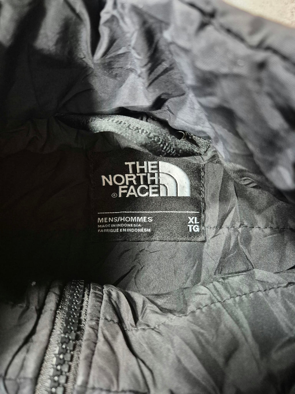 The North Face Polygon NW Windbreaker Jacket (XL)