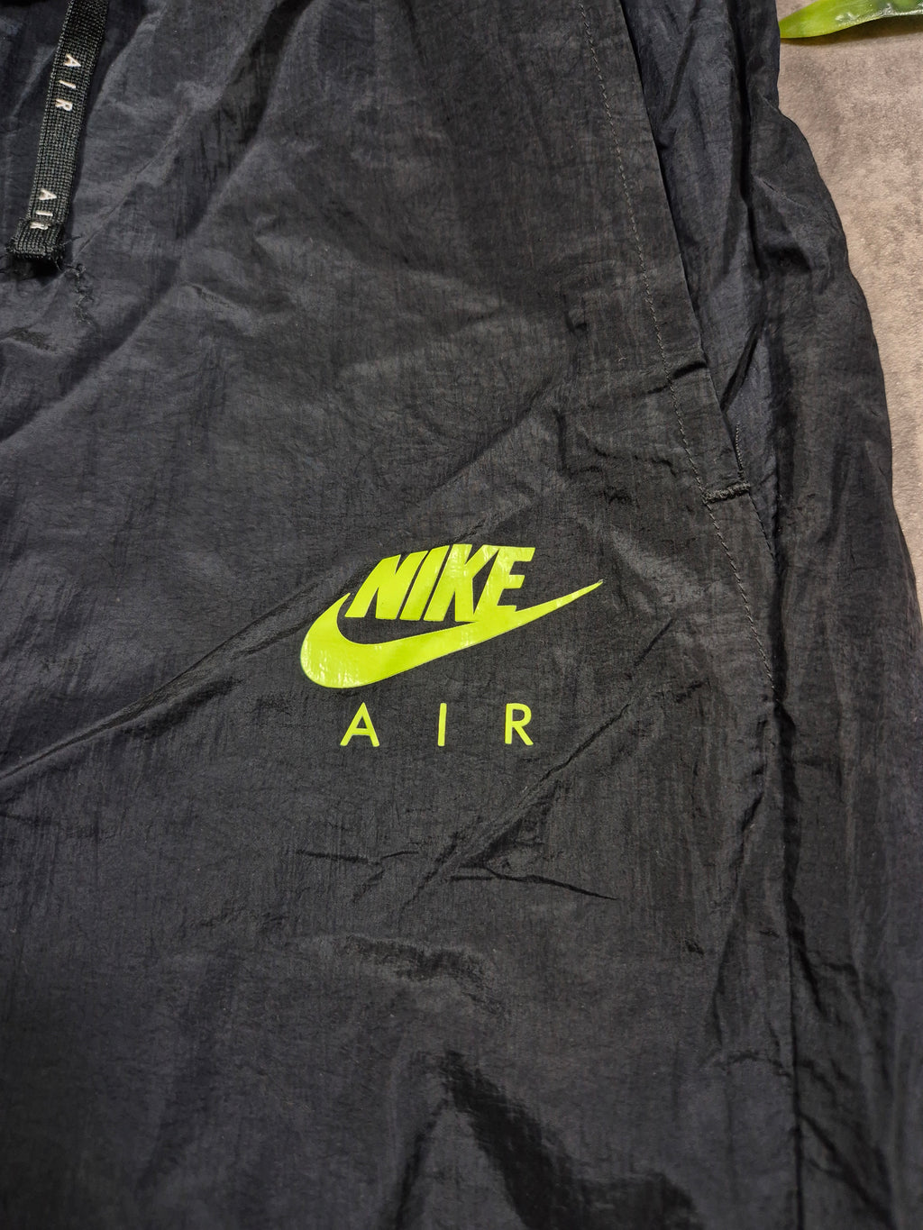 Nike Air Track Pants (XS) Schwarz Neon Gelb