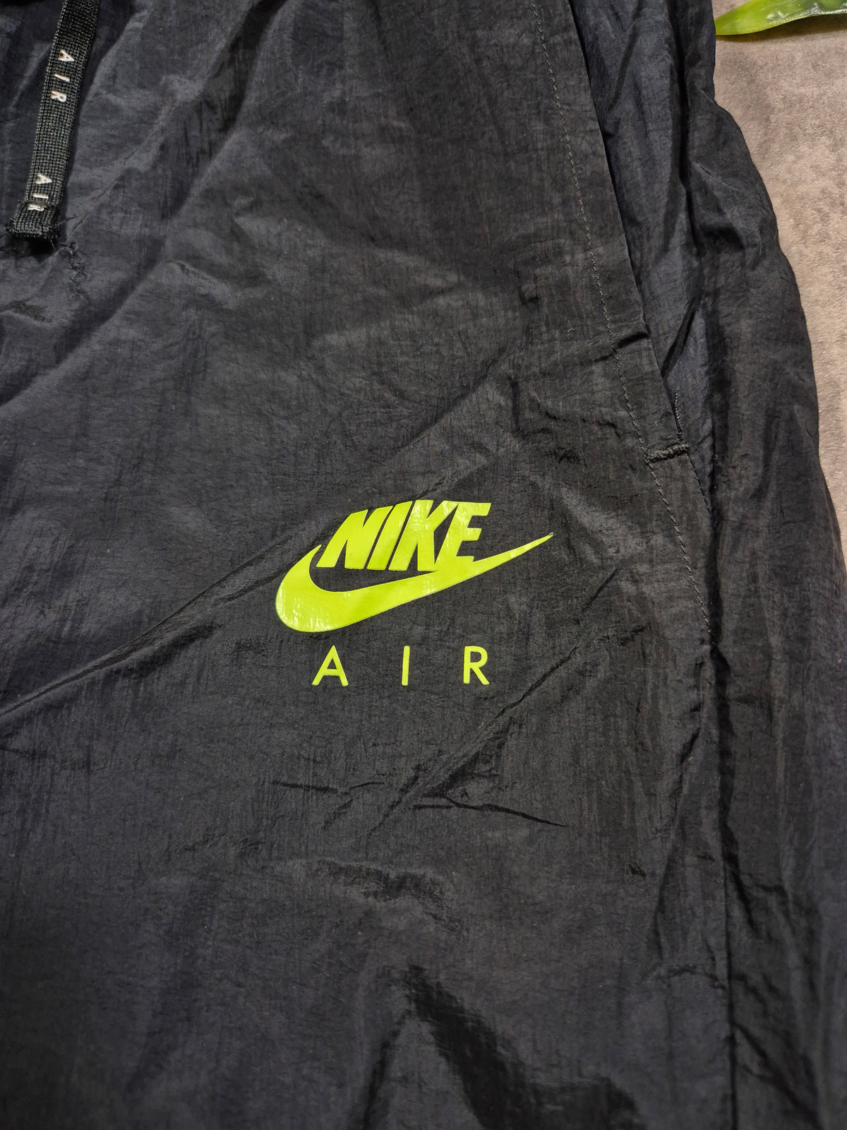 Nike Air Track Pants (XS) Schwarz Neon Gelb