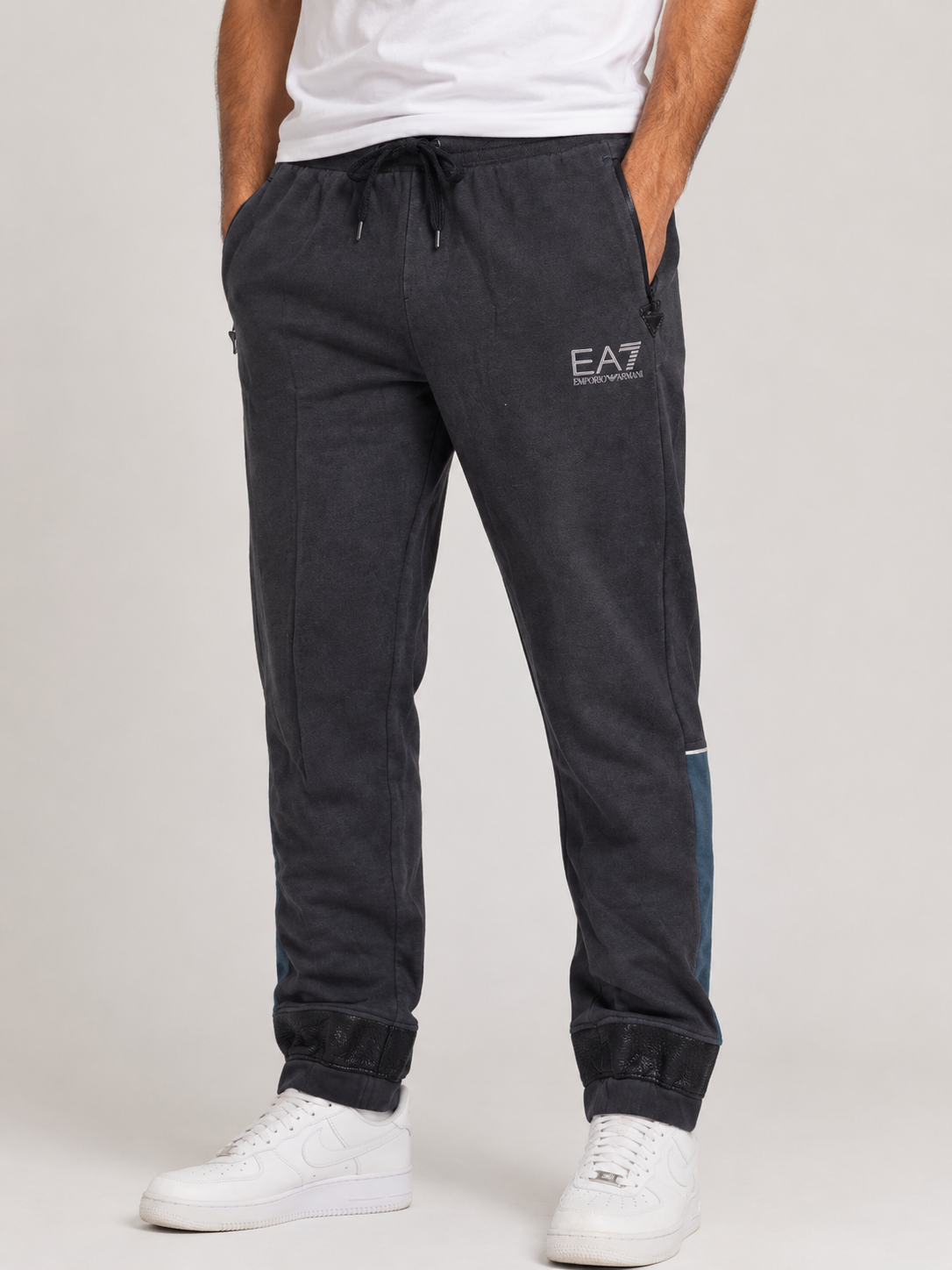 EA7 Emporio Armani Track Pants Black (M)
