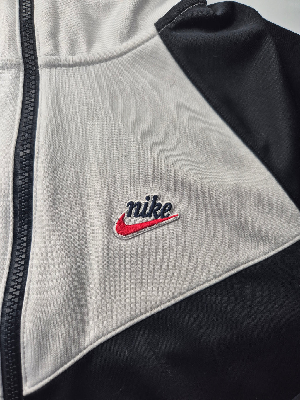 Nike Vintage Track Jacket Black White (S)