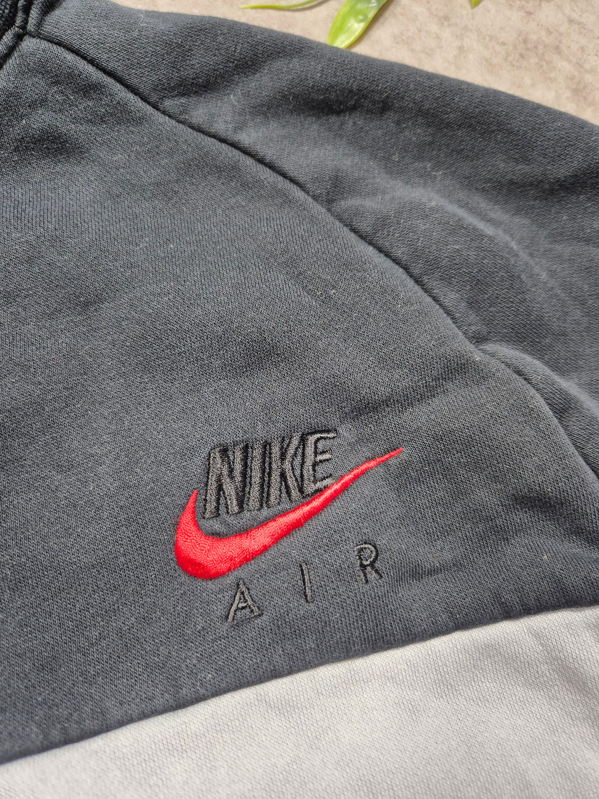 Nike Air Vintage Spellout Sweatshirt XL Schwarz Weiß Rot Big Logo Retro Y2K