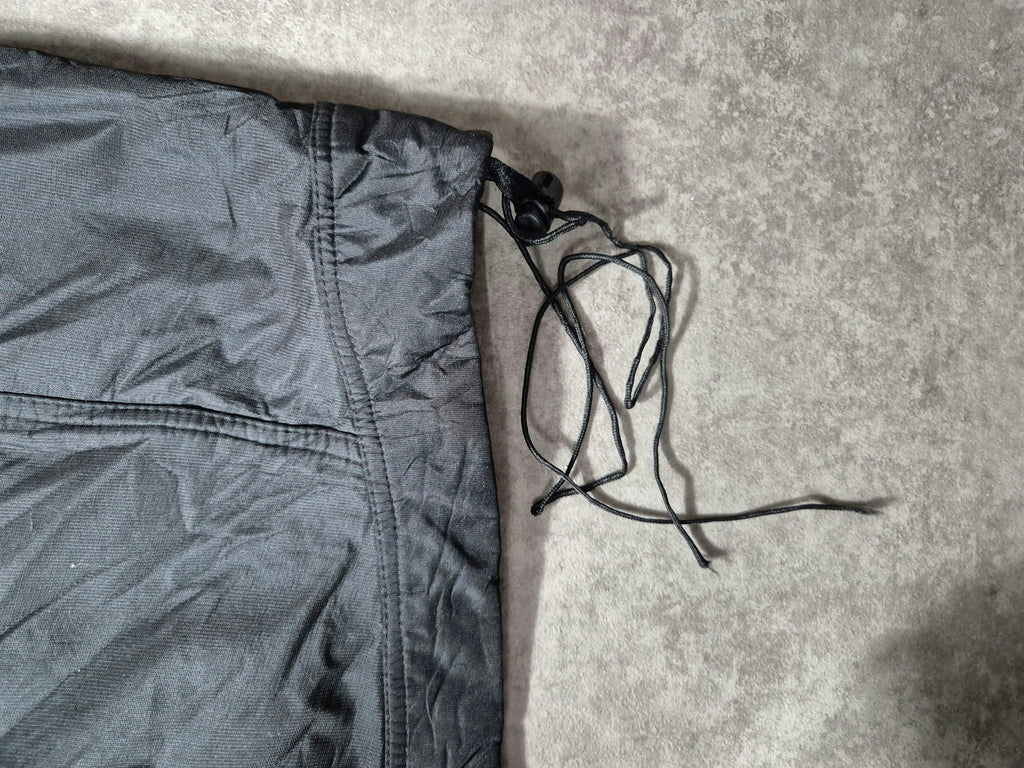 The North Face Summit Series HyVent Jacke Schwarz (L)
