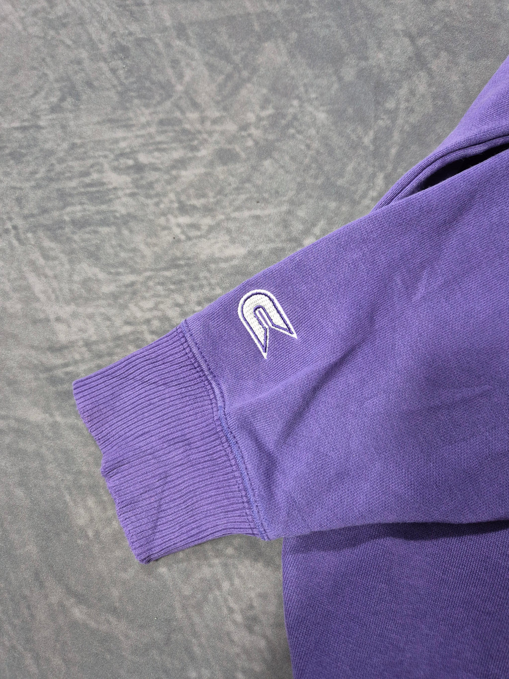 Vintage Northwestern Purple Sweatshirt Y2K (M)