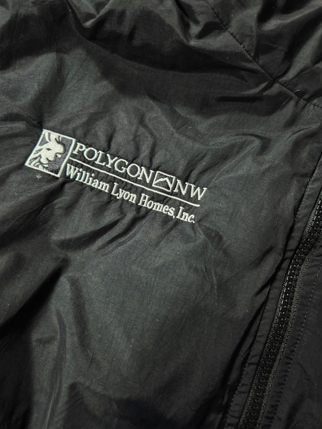 The North Face Polygon NW Windbreaker Jacket (XL)